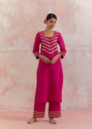 Pink Rooh Kurta With Pant (Set Of 2)