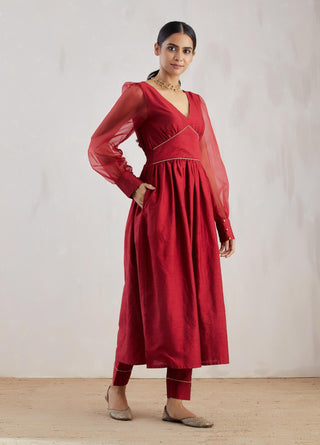 Red Electra Kurta with Pant (Set of 2) Right View