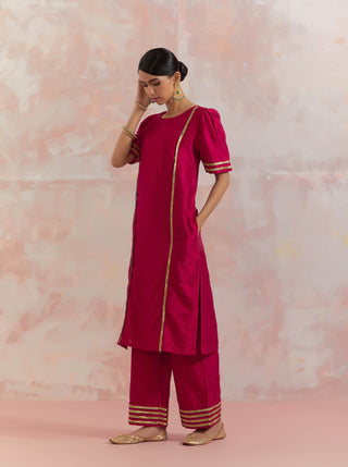 Red Rukbat Kurta With Pant (Set Of 2) Left Side View