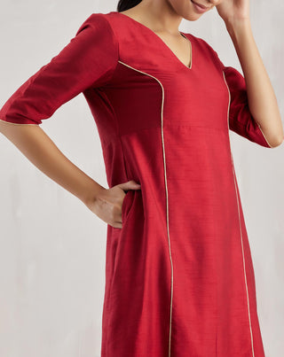 Red Markab Kurta with Pant (Set of 2) Close Right View