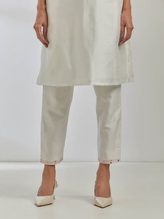 White Raw Silk Jenifer Kurta Pant View