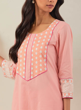 Peach Plain Rooh Straight Kurta With Chikankari Yoke Details and Palazzo with wide lace detail (Set of 2) closed view